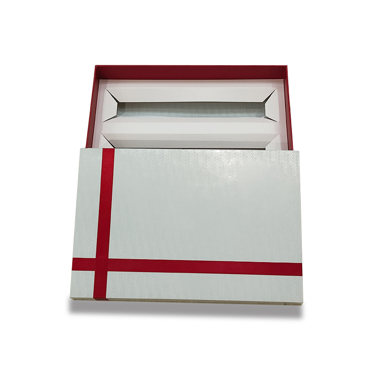 Double compartment packaging box
