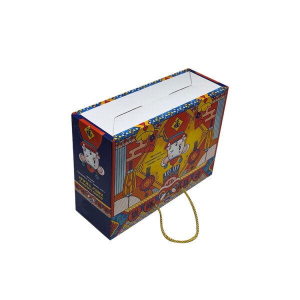 Nut packaging box
