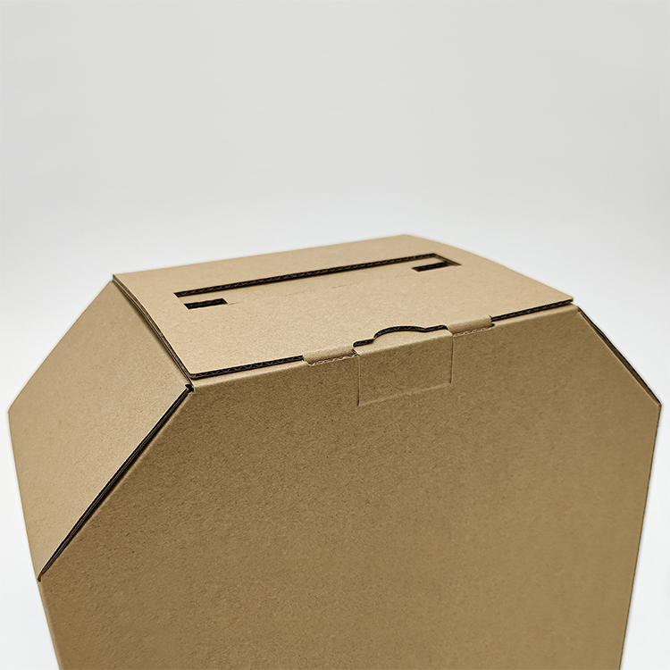 Portable gift box