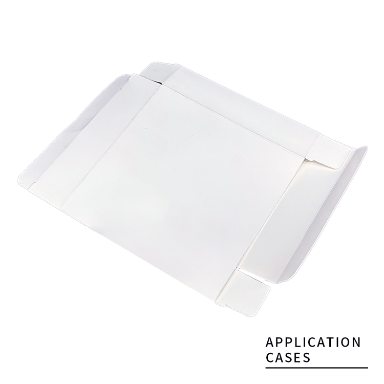 Flat packaging box
