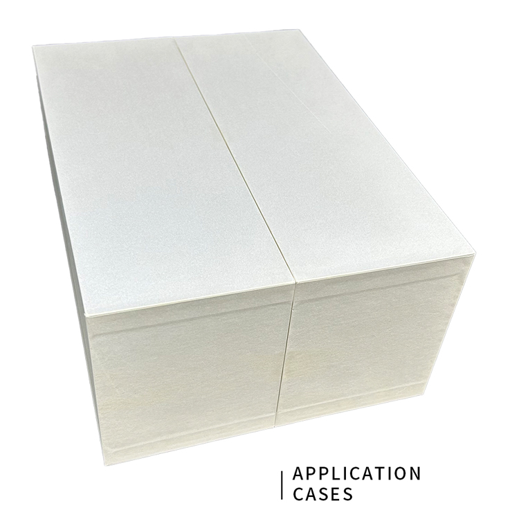 Folding gift box
