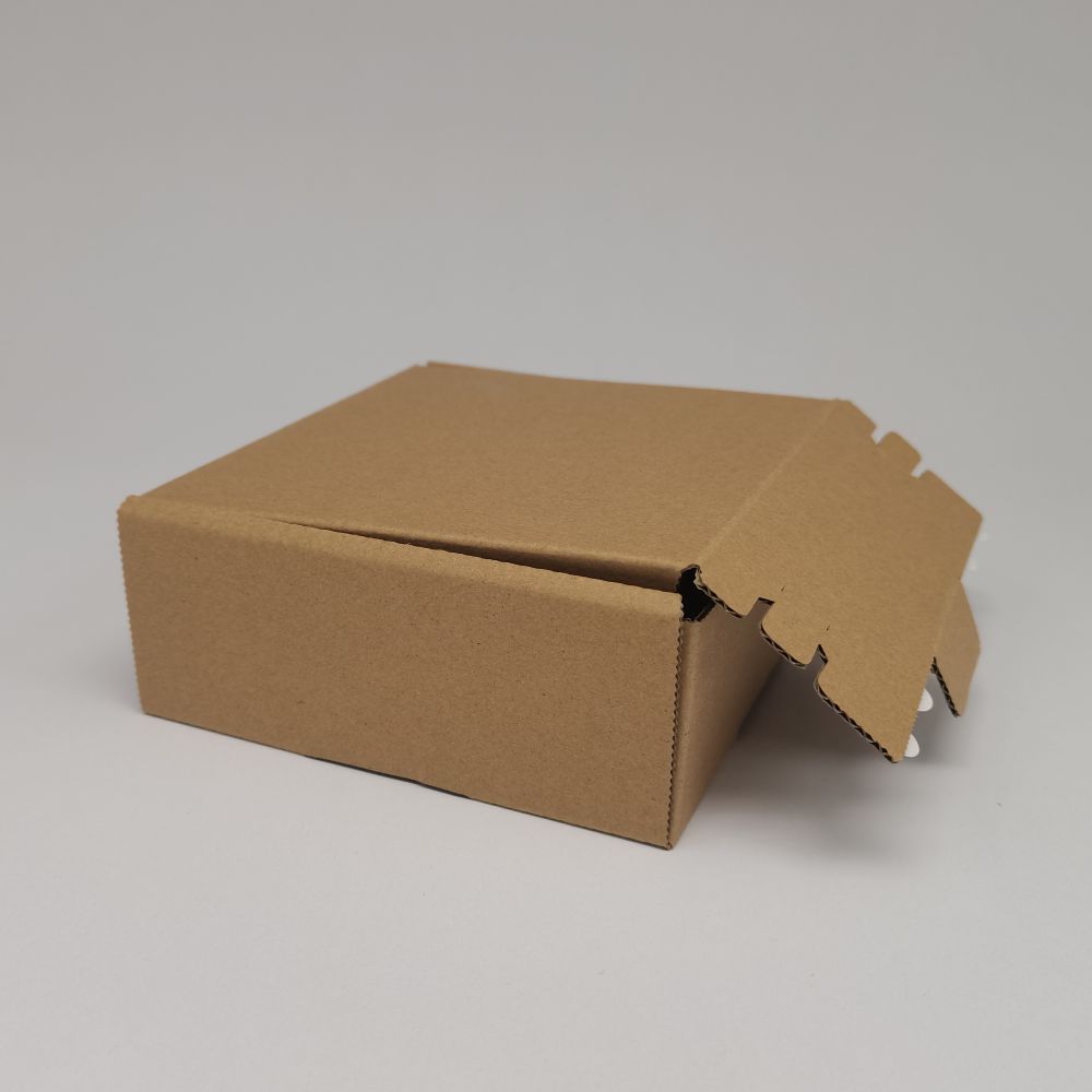 Zipper packaging box