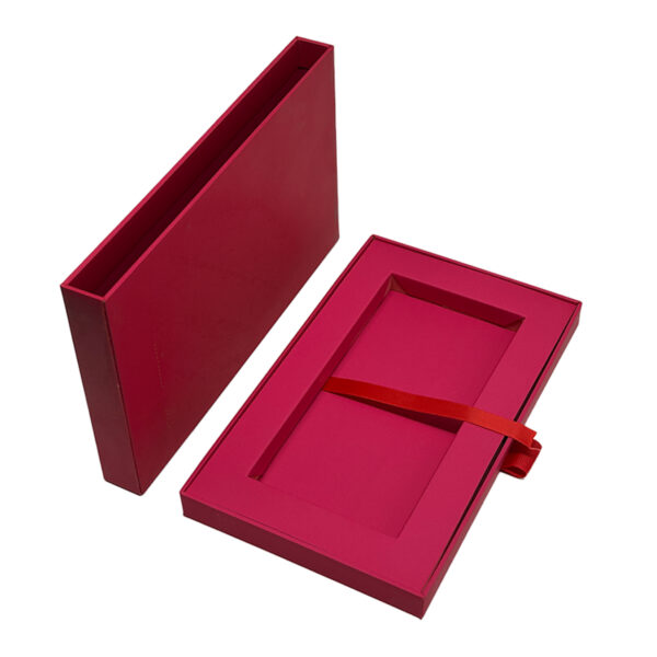 Gift box with drawstring