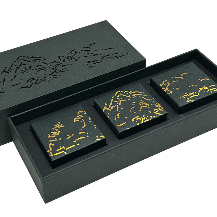 Hollow pattern packaging gift box