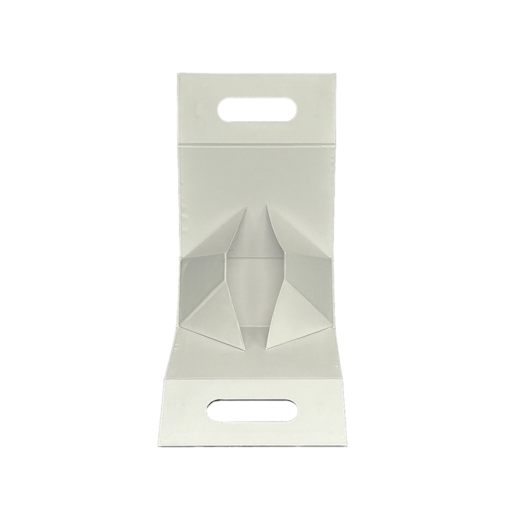 Magnetic gift box with handheld