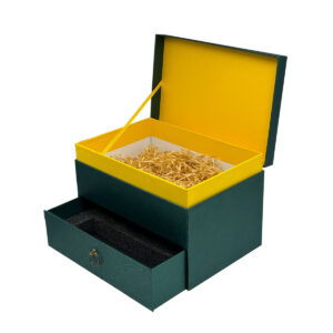Drawer style gift box
